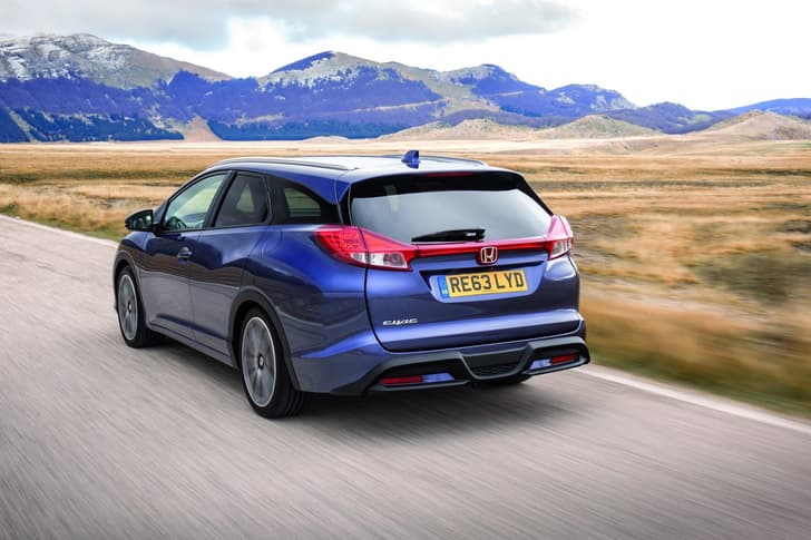 New Honda Civic Tourer photo gallery